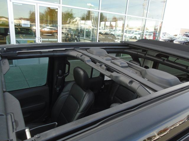 2021 Jeep Wrangler Unlimited Sahara Altitude 4x4 - 22946563 - 10