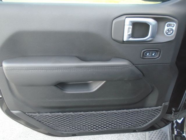 2021 Jeep Wrangler Unlimited Sahara Altitude 4x4 - 22946563 - 11