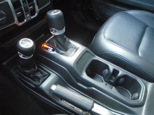 2021 Jeep Wrangler Unlimited Sahara Altitude 4x4 - 22946563 - 24