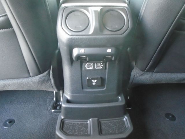 2021 Jeep Wrangler Unlimited Sahara Altitude 4x4 - 22946563 - 34