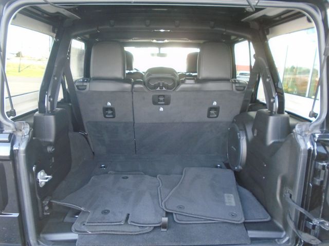 2021 Jeep Wrangler Unlimited Sahara Altitude 4x4 - 22946563 - 40