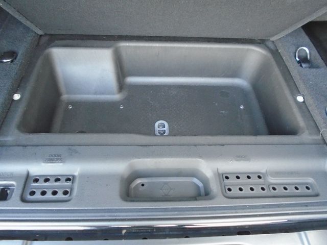 2021 Jeep Wrangler Unlimited Sahara Altitude 4x4 - 22946563 - 41