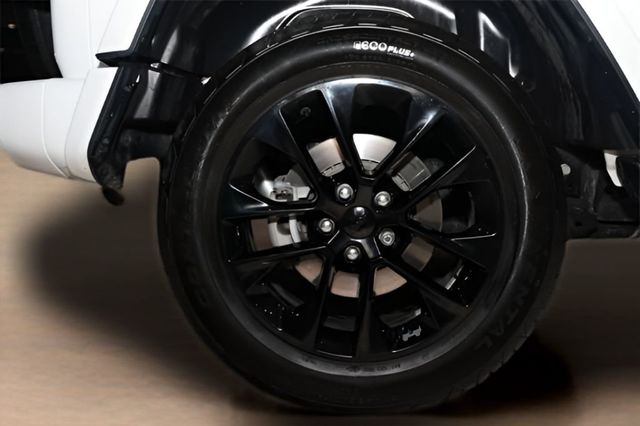 2021 Jeep Wrangler Unlimited Sahara High Altitude - 22980258 - 28