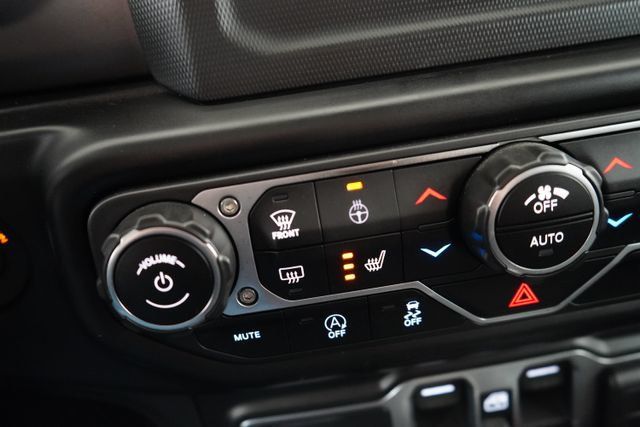 2021 Jeep Wrangler Unlimited Sport - 23080180 - 25