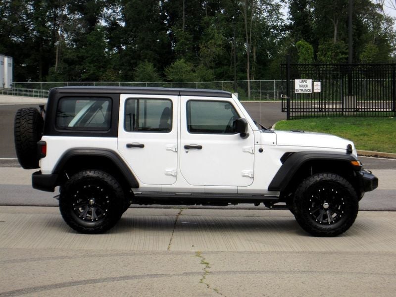 2021 Jeep Wrangler Unlimited Sport 4x4 - 22074938 - 9