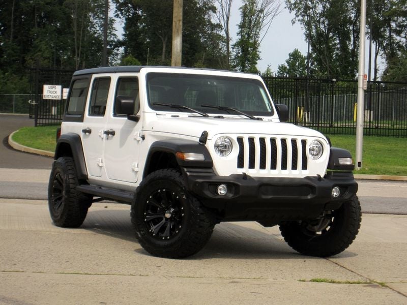 2021 Jeep Wrangler Unlimited Sport 4x4 - 22074938 - 1