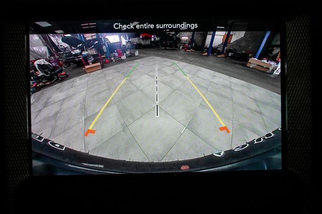 2021 Jeep Wrangler Unlimited Willys - 22913517 - 32