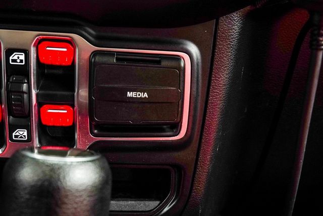 2021 Jeep Wrangler Unlimited Willys - 22984494 - 25