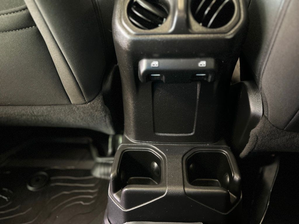 2021 Jeep Wrangler Unlimited Willys 4x4 - 22881529 - 19