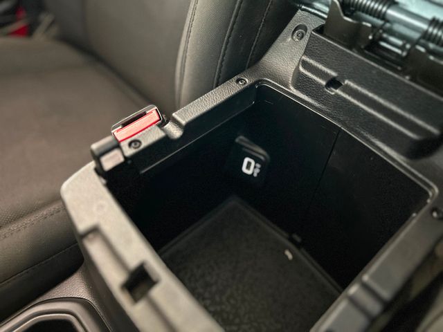 2021 Jeep Wrangler Unlimited Willys 4x4 - 22881529 - 35