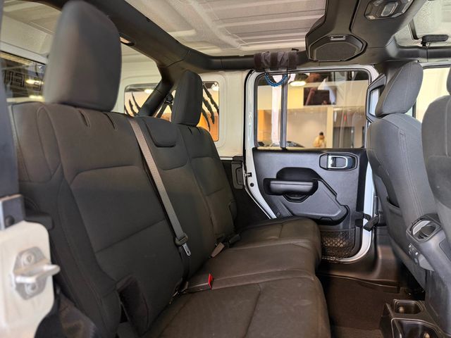 2021 Jeep Wrangler Unlimited Willys 4x4 - 22959389 - 18