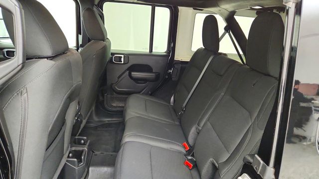2021 Jeep Wrangler Unlimited Willys 4x4 - 23097209 - 20