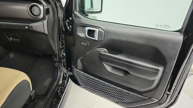 2021 Jeep Wrangler Willys 4x4 - 22947424 - 25