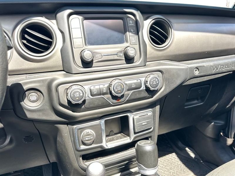 2021 Jeep Wrangler Willys Sport 4x4 - 22929195 - 15