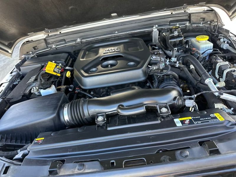 2021 Jeep Wrangler Willys Sport 4x4 - 22929195 - 21