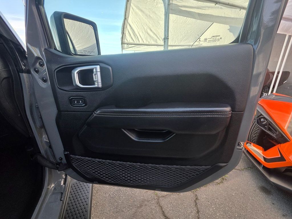 2021 Jeep Wrangler 4xe Unlimited Sahara - 22959431 - 25