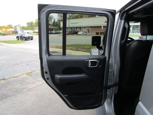 2021 Jeep Wrangler 4xe Unlimited Sahara 4x4 - 22935235 - 32