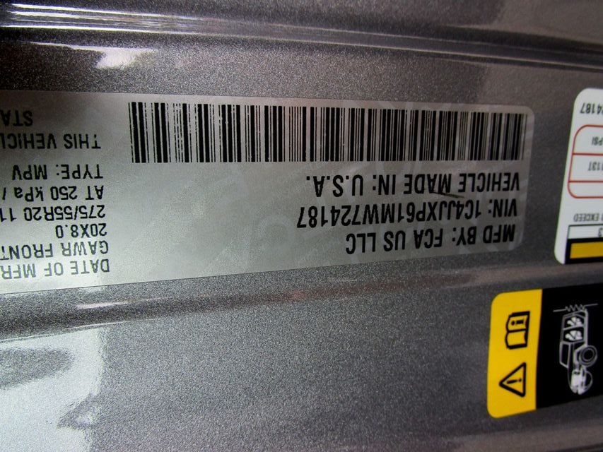 2021 Jeep Wrangler 4xe Unlimited Sahara 4x4 - 22935235 - 34