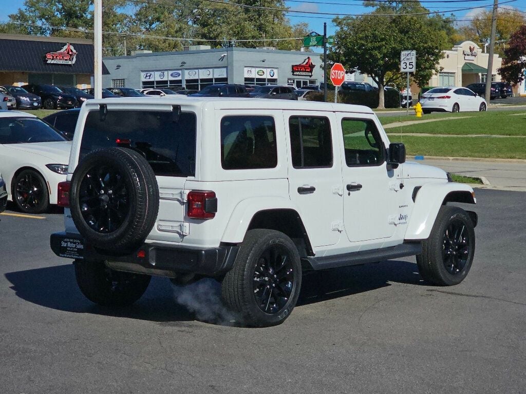 2021 Jeep Wrangler 4xe Unlimited Sahara 4x4 - 22935255 - 5