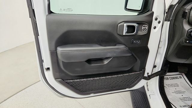 2021 Jeep Wrangler 4xe Unlimited Sahara 4x4 with Hardtop & Cold Weather Group - 22949783 - 9