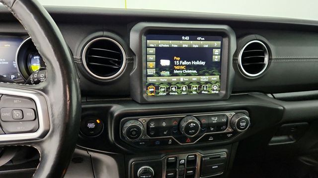 2021 Jeep Wrangler 4xe Unlimited Sahara 4x4 with Hardtop & Cold Weather Group - 22949783 - 16