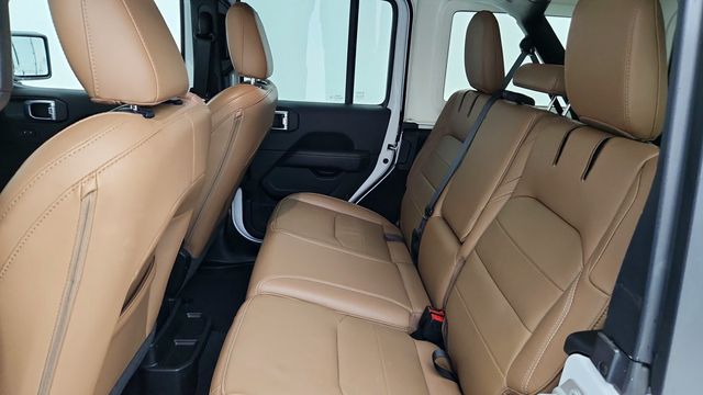 2021 Jeep Wrangler 4xe Unlimited Sahara 4x4 with Hardtop & Cold Weather Group - 22949783 - 20