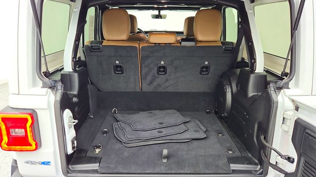 2021 Jeep Wrangler 4xe Unlimited Sahara 4x4 with Sky One-Touch Power-Top - 22971707 - 21