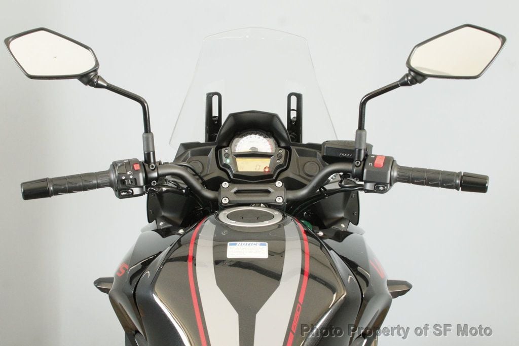 2021 Kawasaki Versys 650 ABS Only 485 Miles! - 22760969 - 28