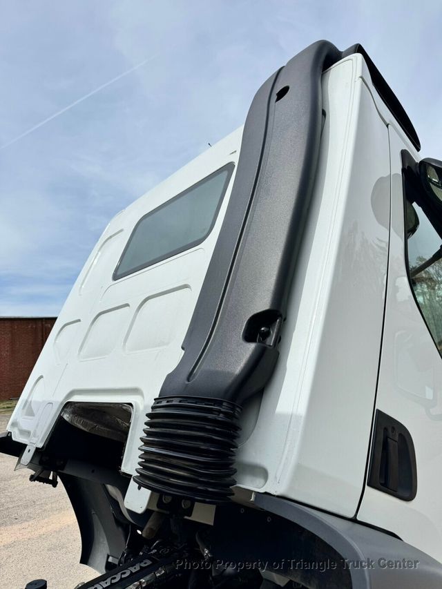 2021 Kenworth KW K270 NON CDL STAKE JUST 39k MI! UNDER 26k GVW 6.7 TURBO DIESEL! NON CDL AIR BRAKES! - 22992290 - 14