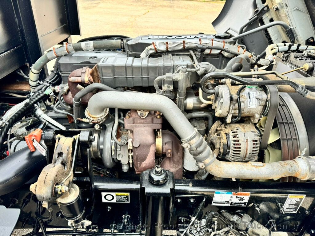 2021 Kenworth KW K270 NON CDL STAKE JUST 39k MI! UNDER 26k GVW 6.7 TURBO DIESEL! NON CDL AIR BRAKES! - 22992290 - 22