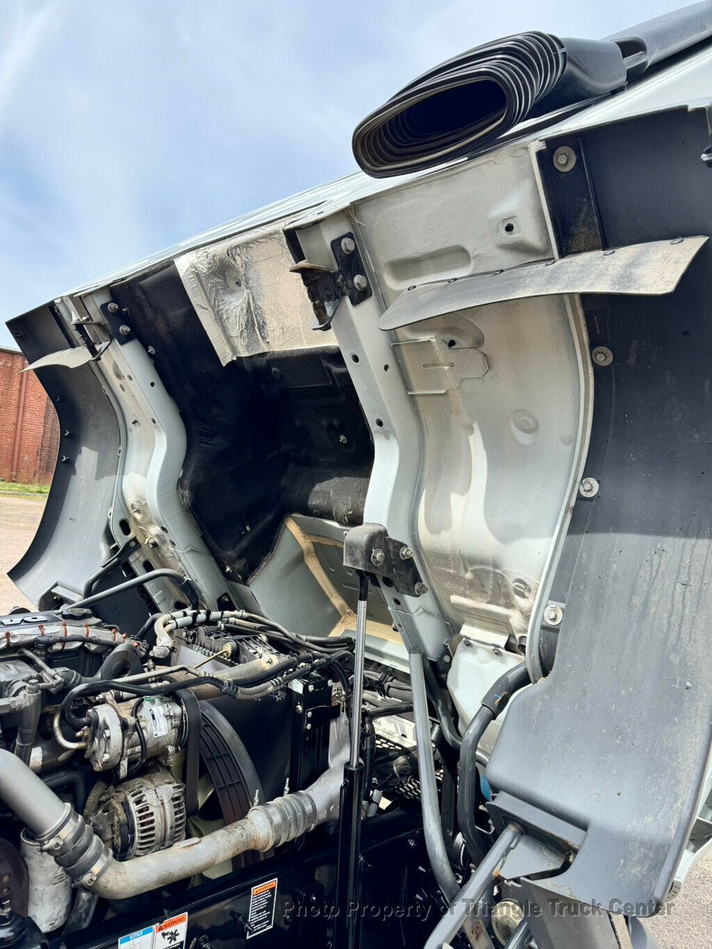 2021 Kenworth KW K270 NON CDL STAKE JUST 39k MI! UNDER 26k GVW 6.7 TURBO DIESEL! NON CDL AIR BRAKES! - 22992290 - 24