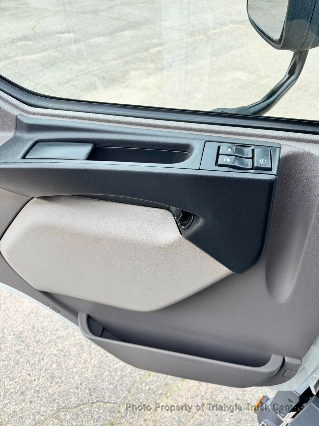 2021 Kenworth KW K270 NON CDL STAKE JUST 39k MI! UNDER 26k GVW 6.7 TURBO DIESEL! NON CDL AIR BRAKES! - 22992290 - 47