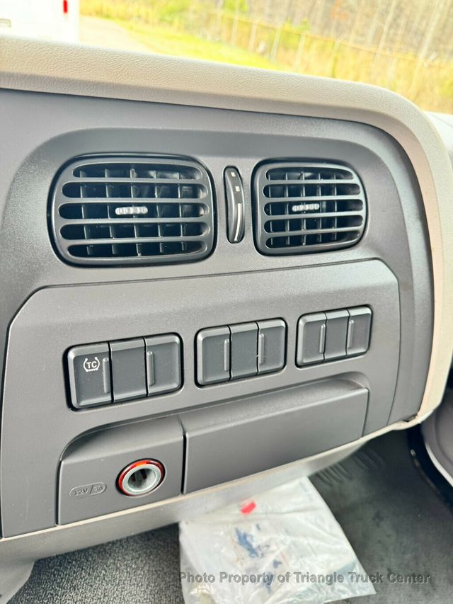 2021 Kenworth KW K270 NON CDL STAKE JUST 39k MI! UNDER 26k GVW 6.7 TURBO DIESEL! NON CDL AIR BRAKES! - 22992290 - 50
