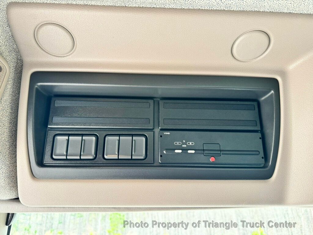 2021 Kenworth KW K270 NON CDL STAKE JUST 39k MI! UNDER 26k GVW 6.7 TURBO DIESEL! NON CDL AIR BRAKES! - 22992290 - 51