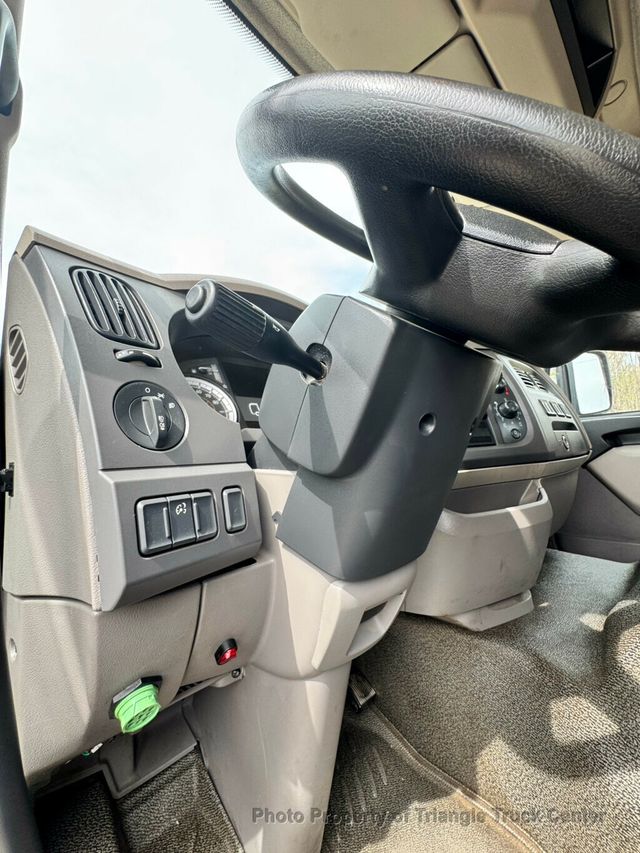 2021 Kenworth KW K270 NON CDL STAKE JUST 39k MI! UNDER 26k GVW 6.7 TURBO DIESEL! NON CDL AIR BRAKES! - 22992290 - 61