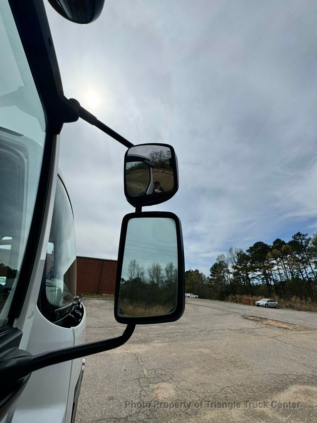 2021 Kenworth KW K270 NON CDL STAKE JUST 39k MI! UNDER 26k GVW 6.7 TURBO DIESEL! NON CDL AIR BRAKES! - 22992290 - 65