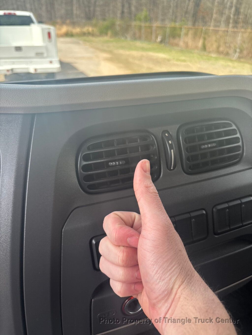 2021 Kenworth KW K270 NON CDL STAKE JUST 39k MI! UNDER 26k GVW 6.7 TURBO DIESEL! NON CDL AIR BRAKES! - 22992290 - 72