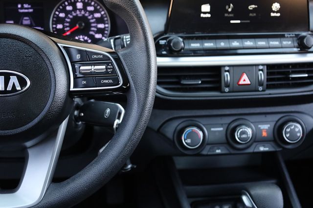 2021 Kia Forte  - 23002191 - 27