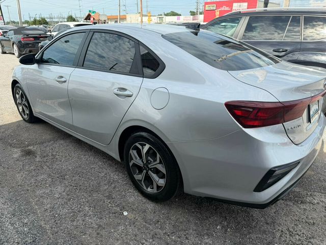 2021 Kia Forte EX IVT - 23049270 - 10