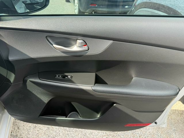2021 Kia Forte EX IVT - 23049270 - 13