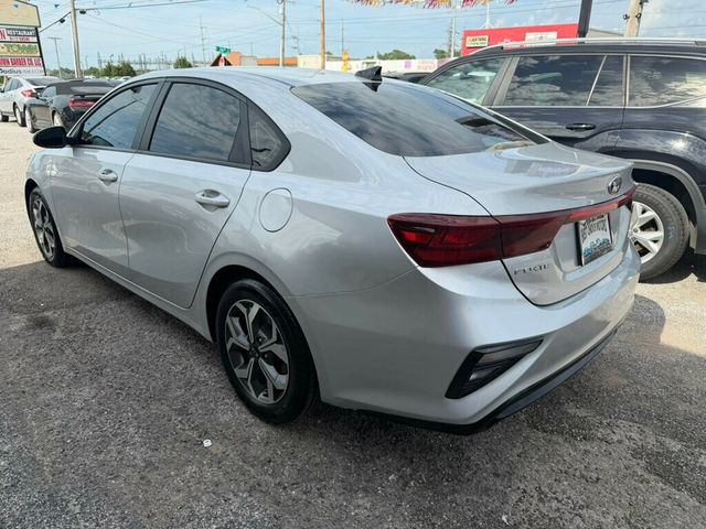 2021 Kia Forte EX IVT - 23049270 - 2