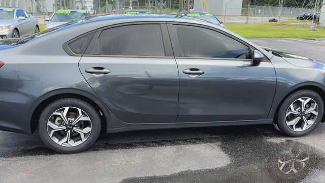 2021 Kia Forte FE - 23060877 - 8
