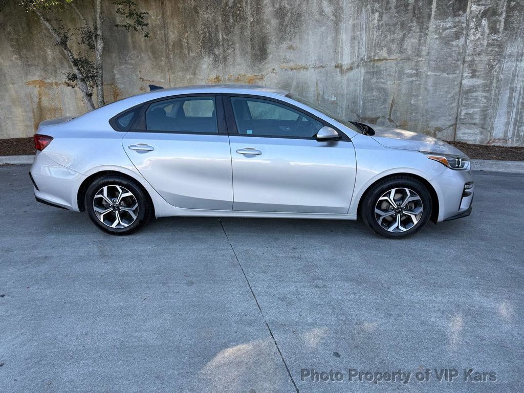 2021 Kia Forte FE IVT - 22982328 - 3