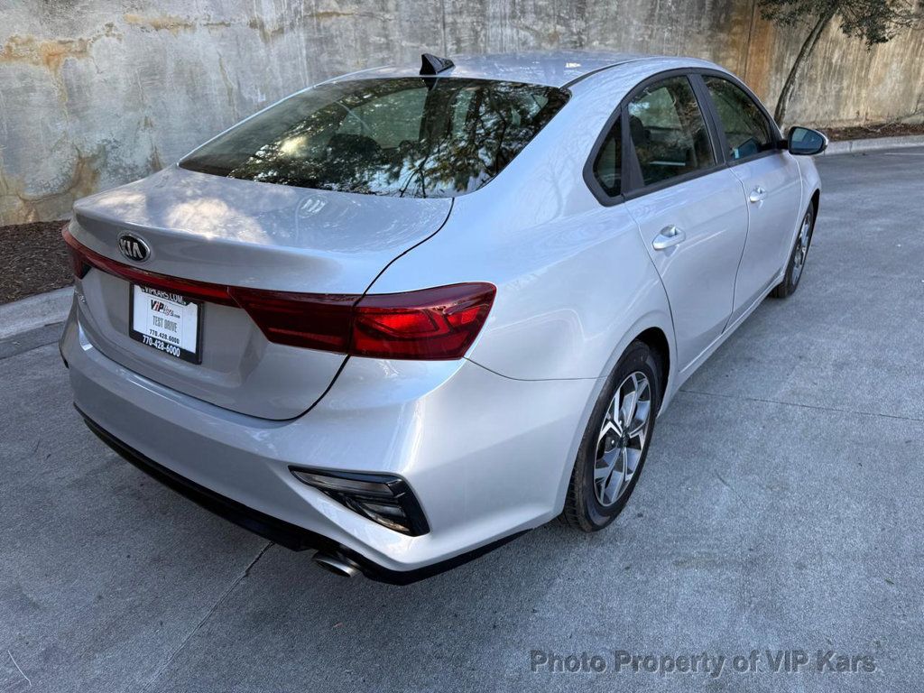 2021 Kia Forte FE IVT - 22982328 - 4