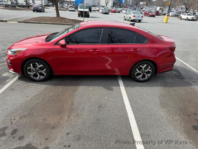 2021 Kia Forte FE IVT - 22985528 - 3