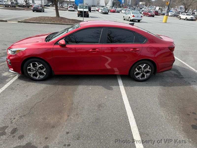 2021 Kia Forte FE IVT - 22985528 - 3