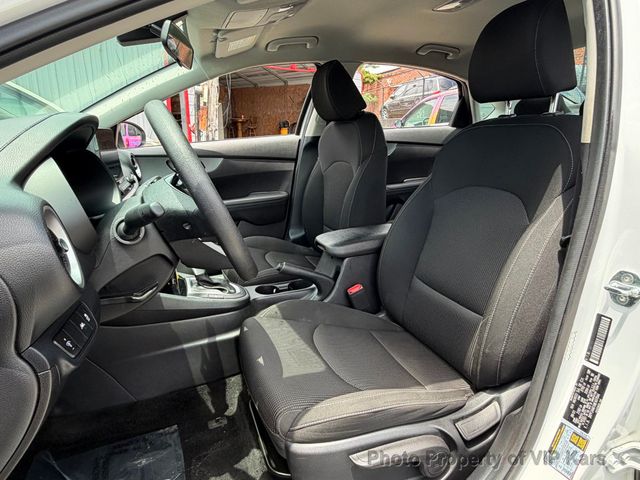 2021 Kia Forte FE IVT - 23031471 - 12