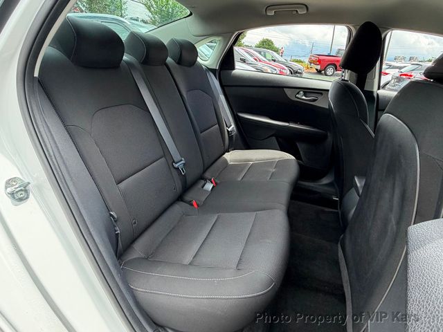 2021 Kia Forte FE IVT - 23031471 - 14