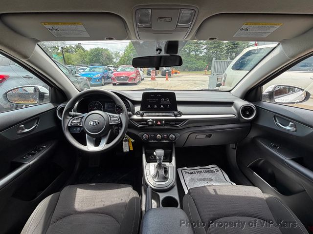 2021 Kia Forte FE IVT - 23031471 - 16