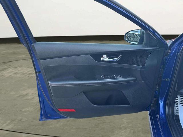 2021 Kia Forte GT DCT - 23038751 - 9